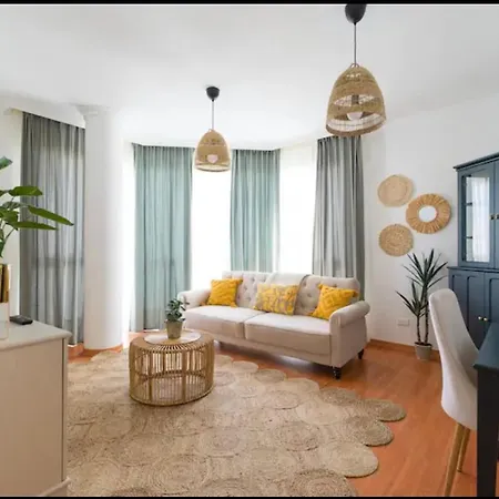 Quiet Flat Naval In *